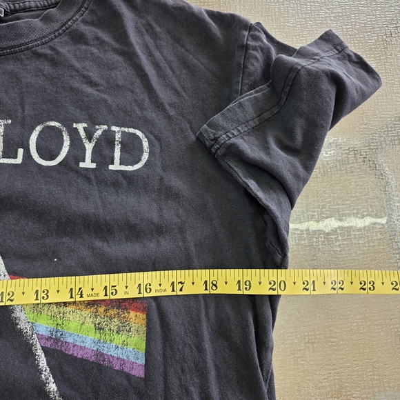 H&M Pink Floyd The Dark Side of the Moon Tee Vintage Rock Loose Fit Shirt - Picture 7 of 8
